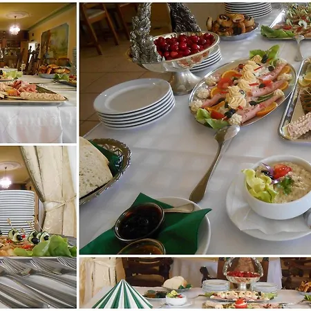 Hotel Holdfény